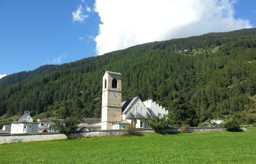 Hotel Chavalatsch Müstair Esterno foto