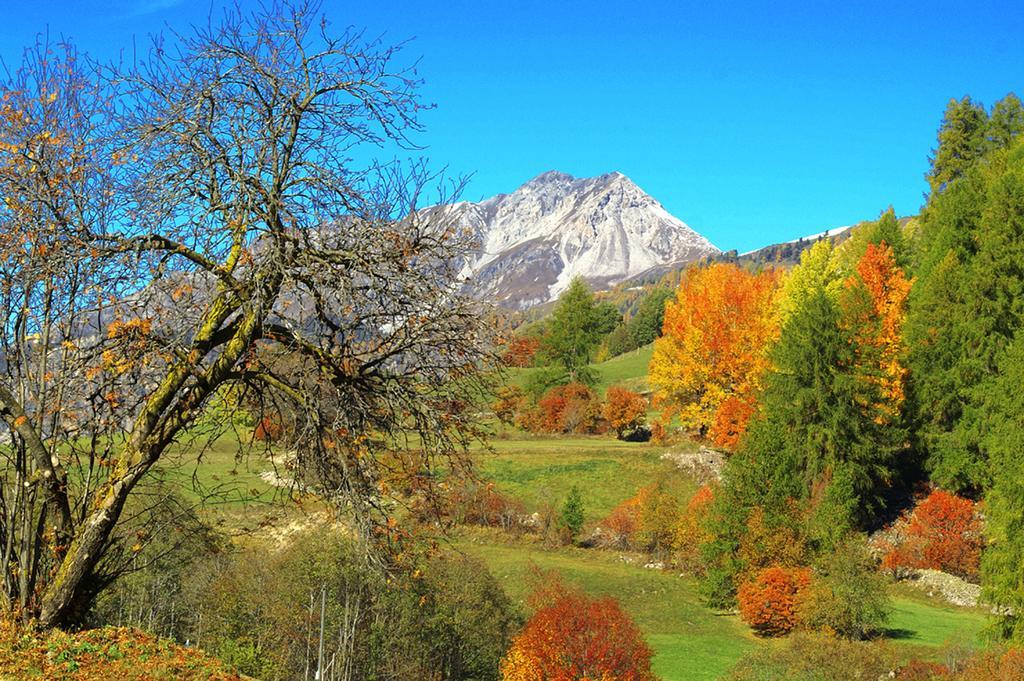 Hotel Chavalatsch Müstair Esterno foto